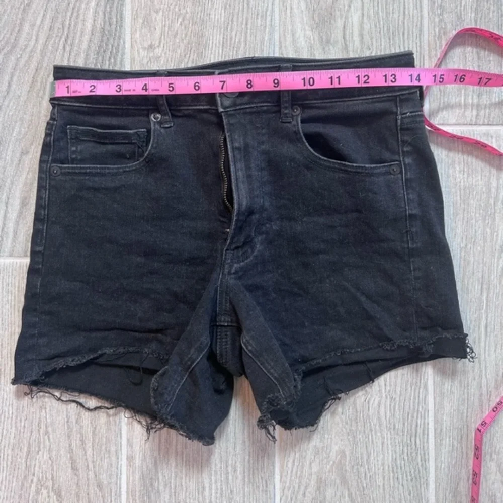 Women’s Black High Rise Super Stretch Shorts